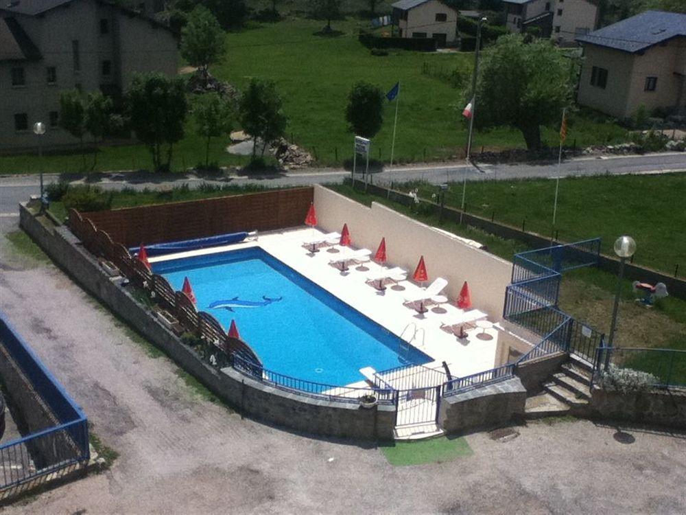 Hotel L'Oustalet Font-Romeu-Odeillo-Via Exterior foto